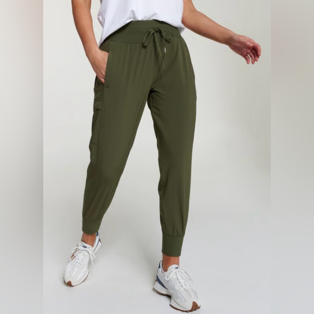 Calia Women's Truelight Cargo Pocket Jogger
